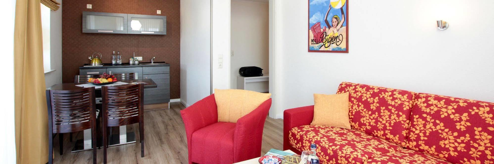Park Hotel Sellin Экстерьер фото